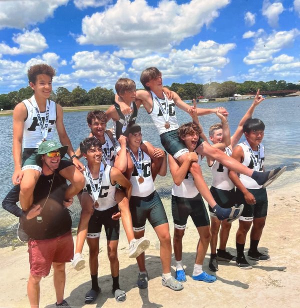 Pine Crest School Crew Teams are Runners-Up in State Championship Regatta