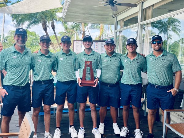 Pine Crest School Golf Teams Advance to State Tournament