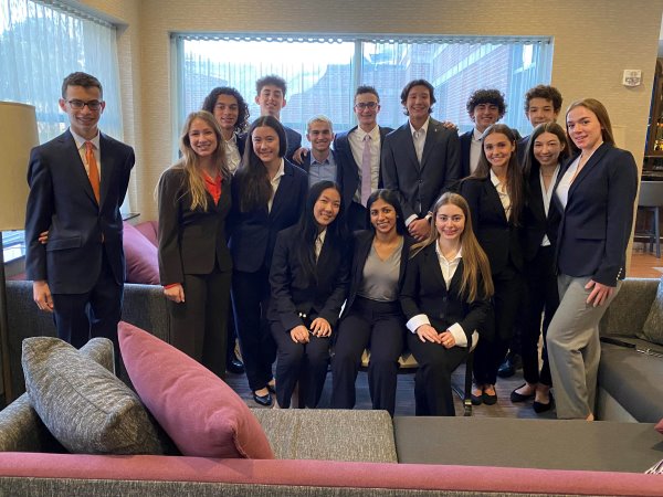 Pine Crest Upper School Students Compete at Diamond Challenge