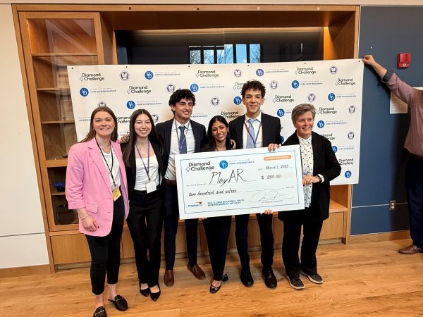 Pine Crest Upper School Social Entrepreneurship Students Earn First Place at Diamond Challenge