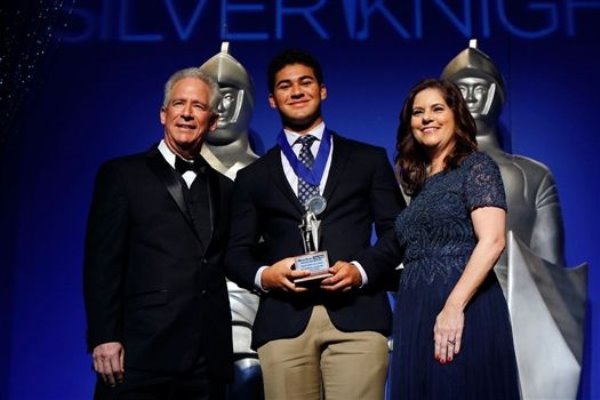 Students Earn Silver Knight Awards